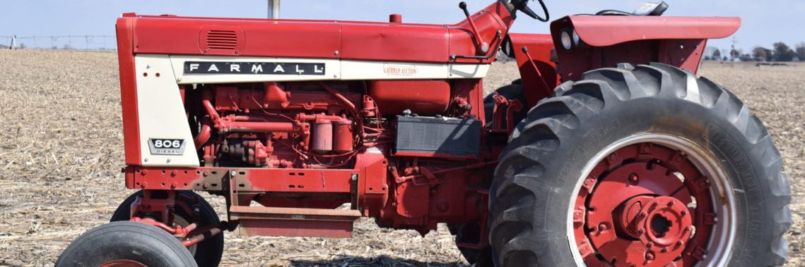 International Harvester 806